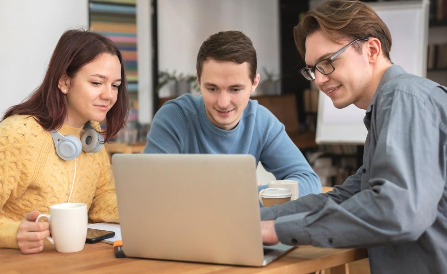 Bureaux modernes nexuralab en 2025